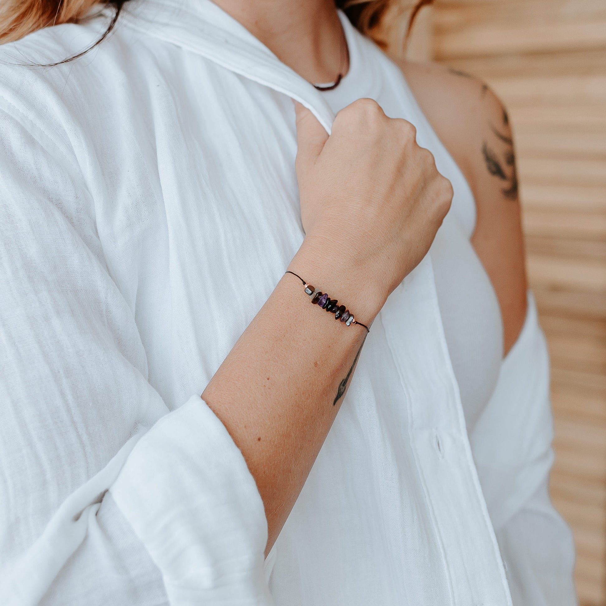 Empath crystal bracelet with an affirmation - Minimal, Casual and stackable - Tie closure - Theblueyogi