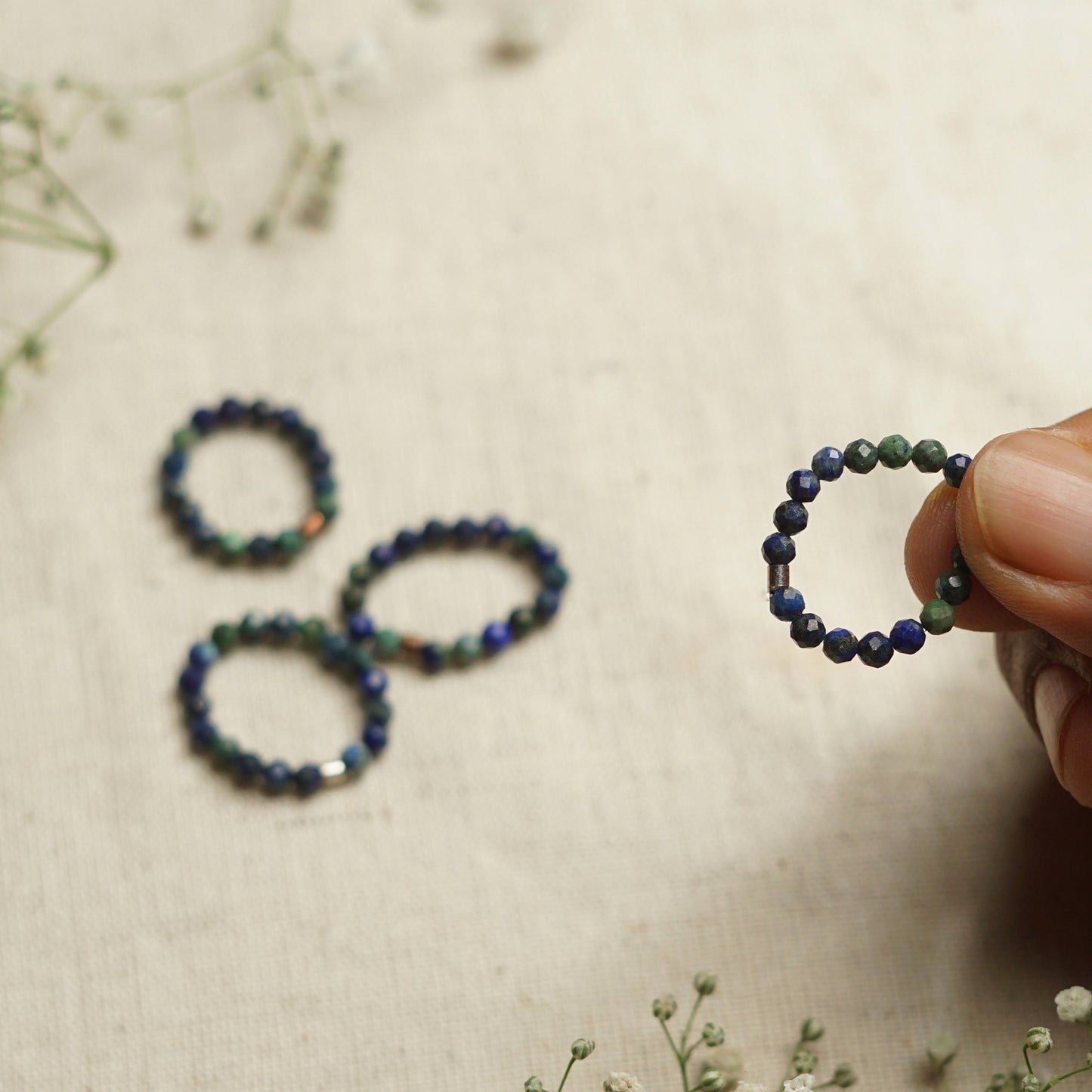 Dainty and stackable Phoenix Lazuli stretchy Fidget ring - Stress and anxiety relief