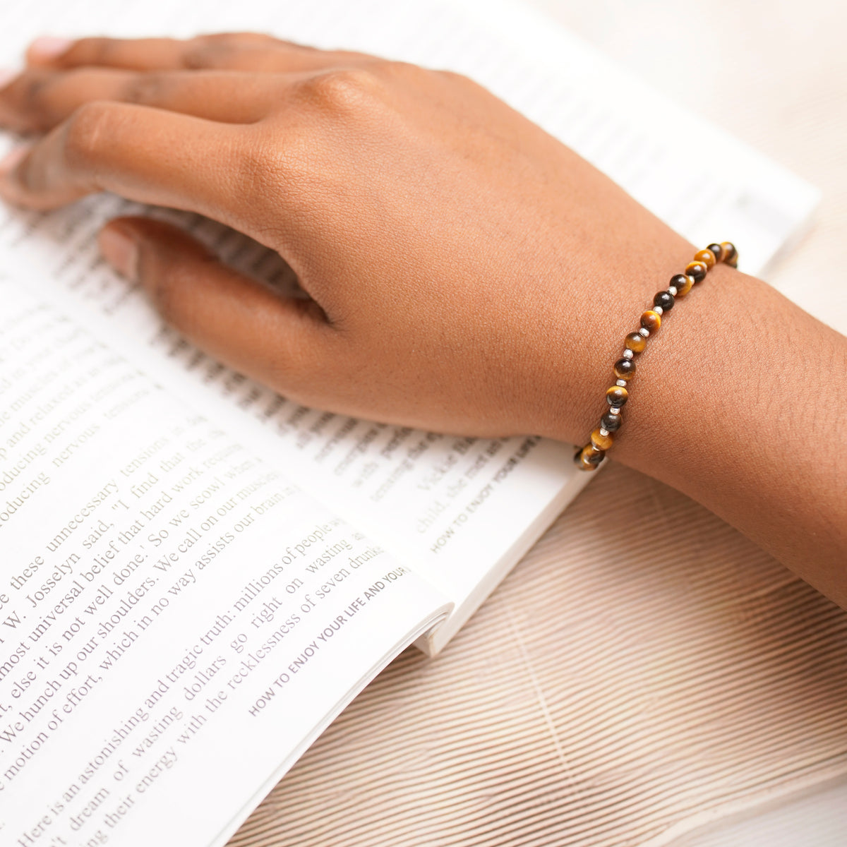 Tiger's Eye Stretch Bracelet - Stretchy, Tarnish Free and Waterproof