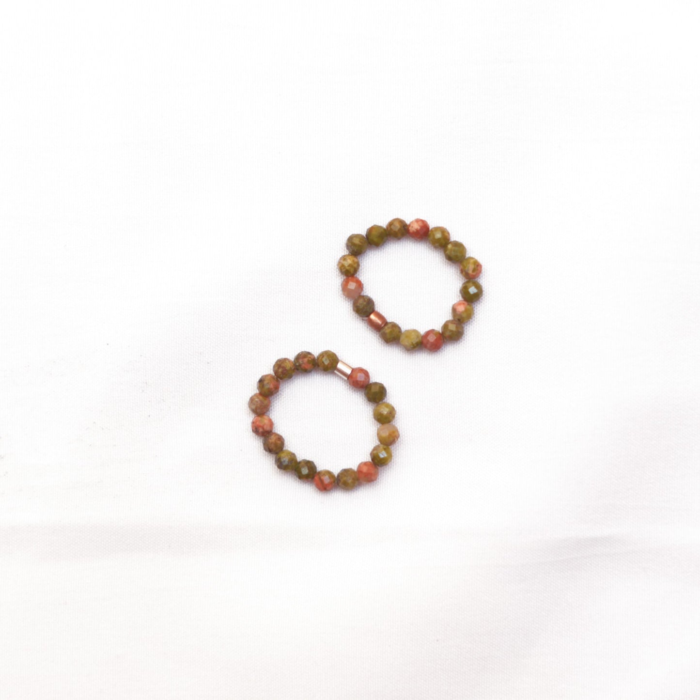 2mm beads copper, silver unakite rings